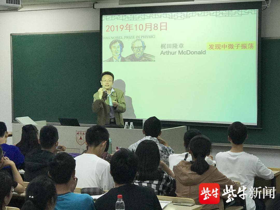 绽放新生之光，走进大学化妆学课程