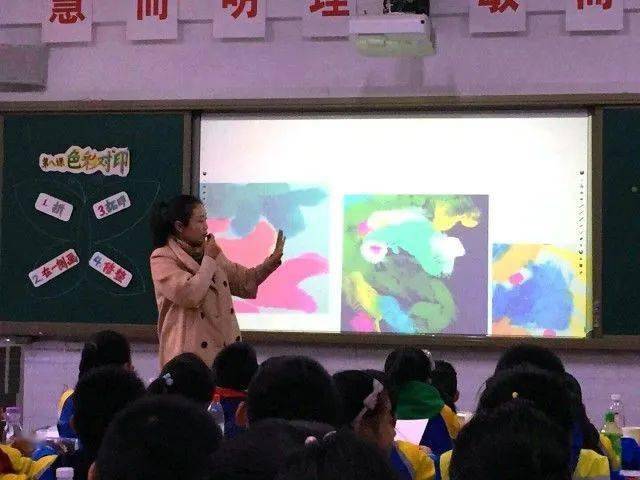 临湘学化妆学校，塑造美丽，启迪人生