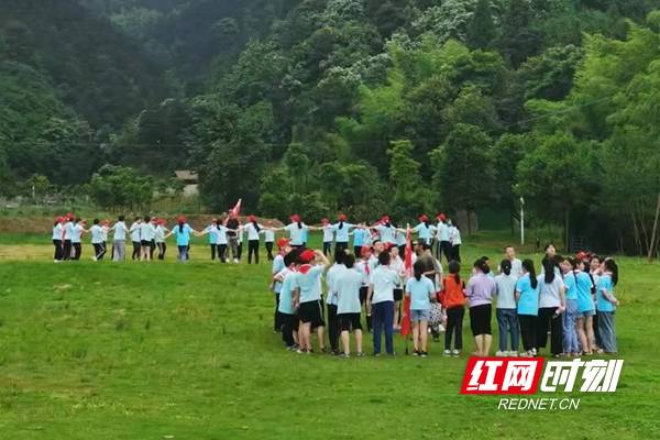 学好妆容，在何种化现强项之良校探秘与揭秘