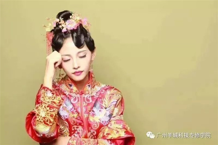 梅州学新娘化妆学校，打造美丽新娘的摇篮