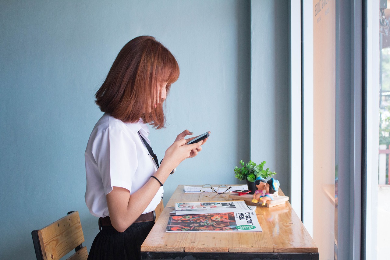 新余经典化妆学校电话，让你轻松掌握化妆技巧！