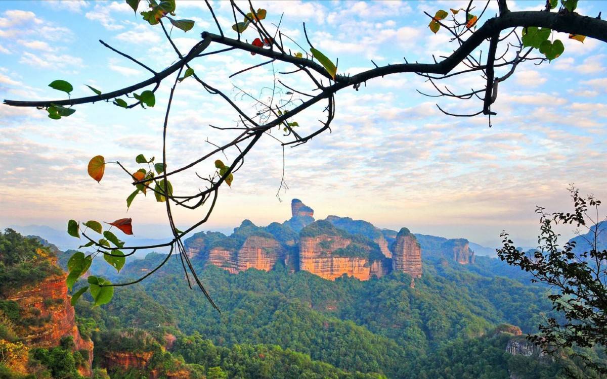 山的旅游景点 不爬山的旅游景点