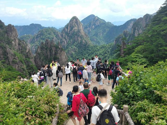 下午爬黄山可以吗 黄山晚上可以爬山吗