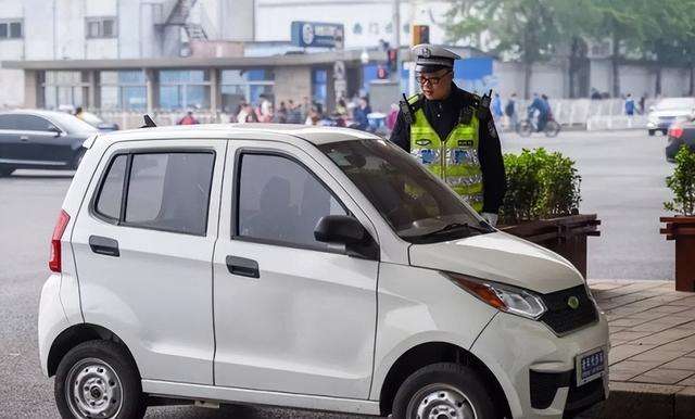 什么驾照可以骑电动车 什么驾照可以骑电动车和摩托车