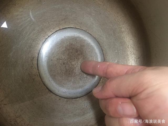 高压锅放多少水合适 高压锅放多少水合适呢