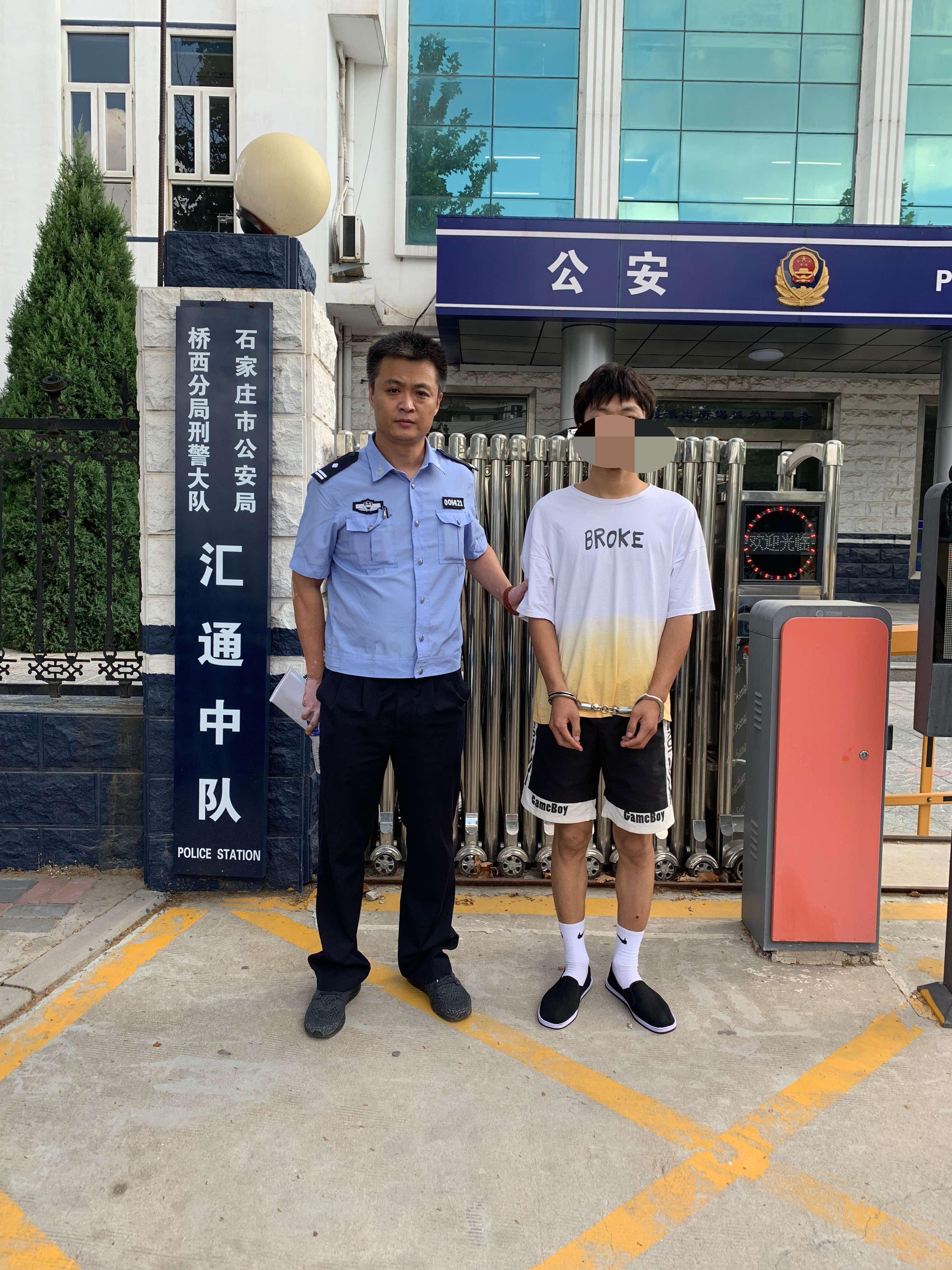 公务员被刑事拘留 公务员被刑事拘留后,可以停发工资吗?