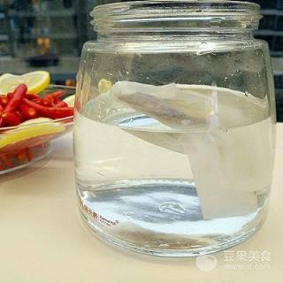 白酒泡辣椒治风湿 花椒和辣椒泡酒能治风湿吗