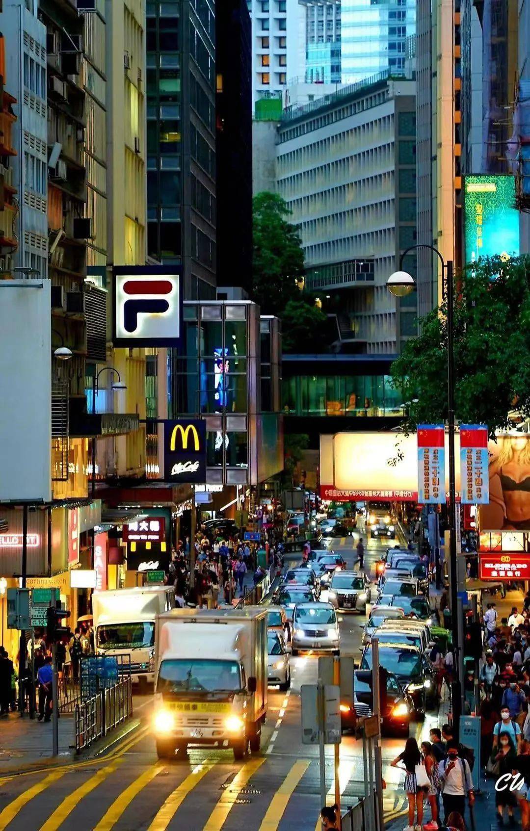 香港冷气机屋外 香港冷气机滴水是违法