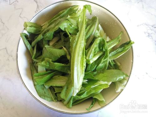 速冻的油麦菜怎么做好吃 油麦菜冷冻保存需要焯水吗