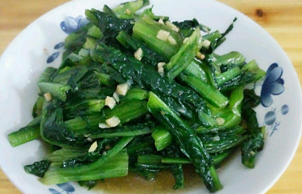 月子油麦菜做好吃怎么做 月子油麦菜做好吃怎么做才好吃