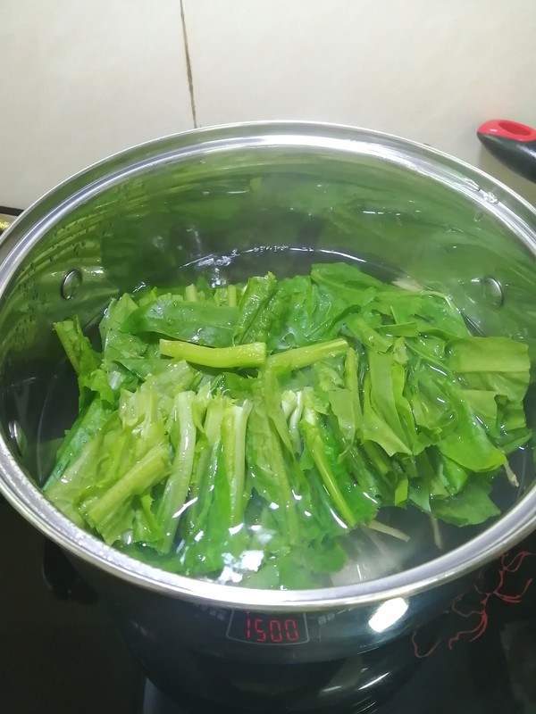 油麦菜土豆面条怎么做好吃 油麦菜土豆面条怎么做好吃窍门