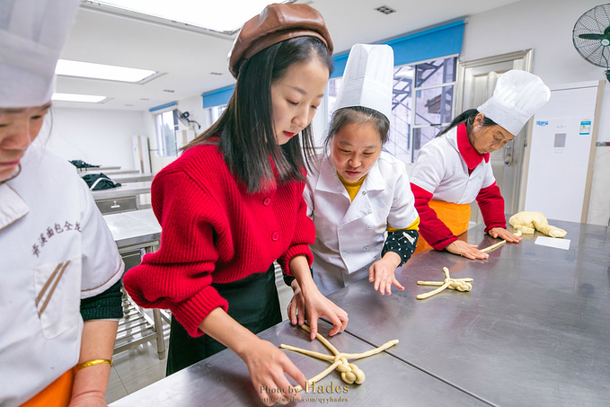 资溪学做面包的培训学校 资溪学做面包的培训学校有哪些